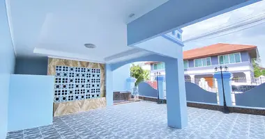 Casa 6 habitaciones en Pattaya City, Tailandia