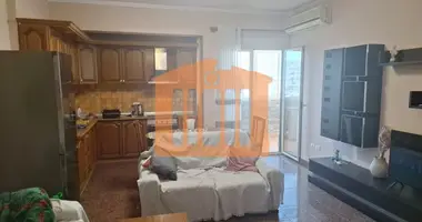 Квартира 3 комнаты в Дуррес, Албания