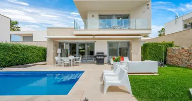 Villa 3 bedrooms in Orihuela, Spain