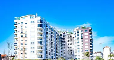 Wohnung 4 zimmer in Konyaalti, Türkei