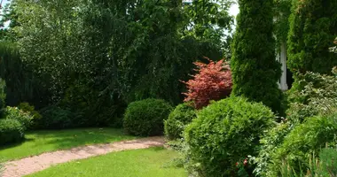 Dom 8 pokojów w Odessa, Ukraina