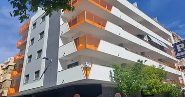 Mieszkanie 4 pokoi w Torrevieja, Hiszpania