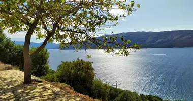 Участок земли в Лефки, Греция