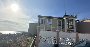 Dom 4 pokoi w Odessa, Ukraina