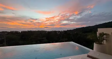Villa 4 bedrooms in Sakhu, Thailand