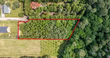 Plot of land in Puszczykowo, Poland