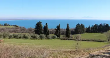 Plot of land in Methoni, Greece