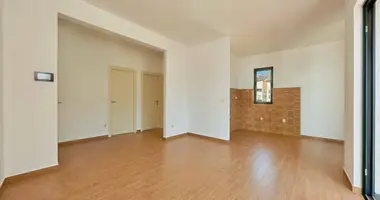 Wohnung 2 Schlafzimmer in Becici, Montenegro