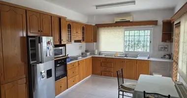 Haus 3 Schlafzimmer in Paphos, Zypern