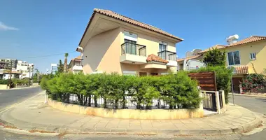 2 bedroom apartment in Germasogeia, Cyprus