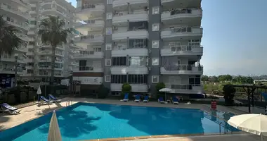 Mieszkanie 3 pokoi w Mahmutlar, Turcja