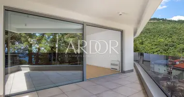 2 bedroom apartment in Grad Opatija, Croatia