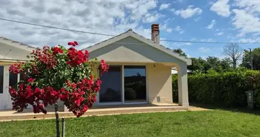Haus 1 Schlafzimmer in Stadt Pola, Kroatien