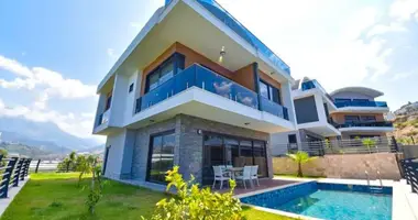 Villa 4 bedrooms in Kargıcak, Turkey