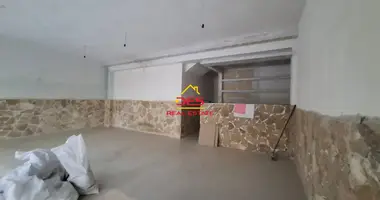 🆕🏢 BUSINESS ENVIRONMENT FOR RENT ON “ÇIPAJVE” STREET, VLORA in Bashkia Vlore, Albania