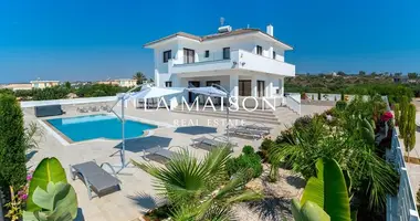 4 bedroom house in Famagusta District, Cyprus