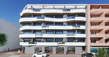 Apartamento 3 habitaciones en Torrevieja, Španjolska