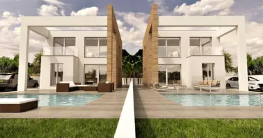 4 bedroom apartment in Torrevieja, Spain