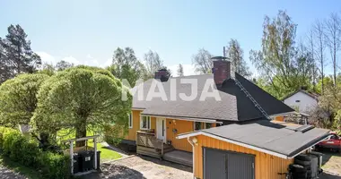 Дом 5 комнат в Корсгольм, Финляндия