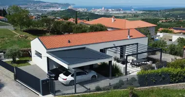 Villa dans Upravna Enota Ljubljana, Slovénie