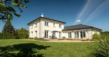 Gewerbefläche 320 m² in Warschau, Polen