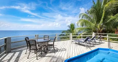Haus 3 Schlafzimmer in Roatan, Honduras