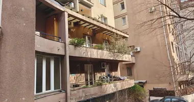 Квартира 4 комнаты в Тбилиси, Грузия