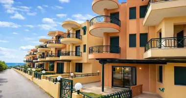Villa 2 rooms in Neos Marmaras, Greece