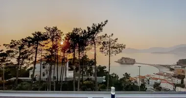 5 bedroom house in Montenegro
