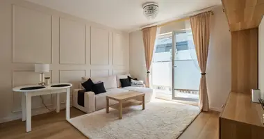 Wohnung 4 zimmer in Marki, Polen