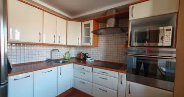 Apartamento 3 habitaciones en Minsk, Belarús