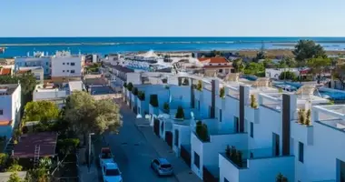 Casa 3 habitaciones en Moncarapacho, Portugal