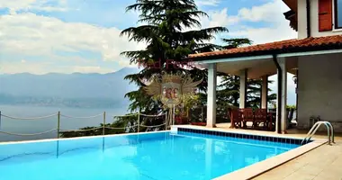Villa 5 habitaciones en Torri del Benaco, Italia
