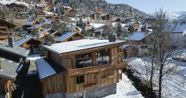 Chalet 6 bedrooms in Les Allues, France