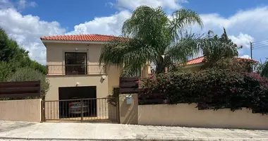 3 bedroom house in Peyia, Cyprus