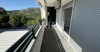 3 bedroom apartment in Grizane Belgrad, Croatia
