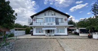 Haus 6 Schlafzimmer in Bezvoditsa, Bulgarien