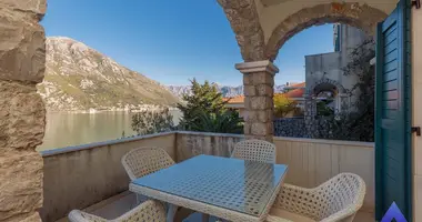 2 bedroom apartment in Kostanjica, Montenegro