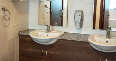 Investment 464 m² in Demos Agiou Athanasiou, Cyprus
