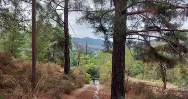 Parcela en Pera Pedi, Chipre