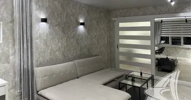 Apartamento 2 habitaciones en Muchaviecki sielski Saviet, Belarús