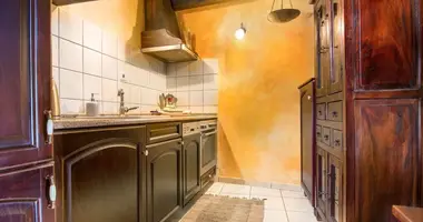 Townhouse in Stylos, Greece