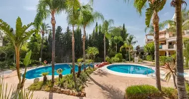Apartamento 2 habitaciones en San Pedro Alcantara, Španjolska