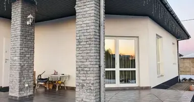 Maison dans Malyja Radvanicy, Bélarus