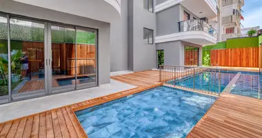 Penthouse 3 chambres dans Muratpasa, Turquie