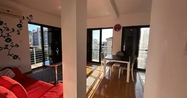 Dúplex 3 habitaciones en Becici, Montenegro