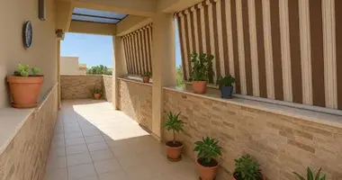 4 bedroom apartment in Dos Hermanas, Spain