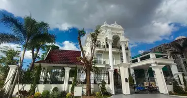 Villa 7 habitaciones en Khan Sen Sok, Camboya