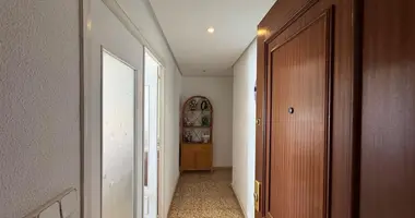 3 bedroom apartment in Torrevieja, Spain