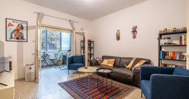 2 room apartment in Tel-Aviv, Israel